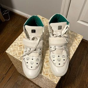 MCM Sneakers